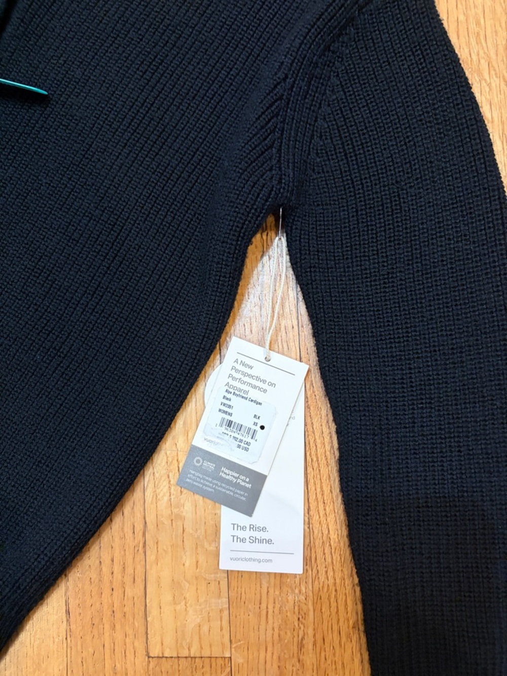Vuori Alps Boyfriend Cardigan Black Sz. Small - Picture 12 of 17